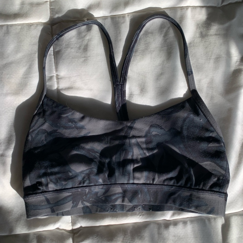 lululemon flow y nulu sports bra